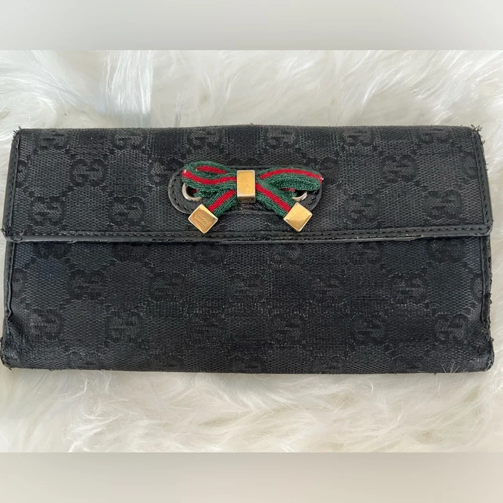 🖤 Vintage Gucci GG Monogram Bow Wallet | Classic Black Canvas 🖤 - Picture 1 of 7